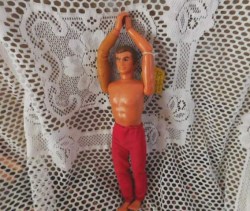 13" LEE MAJORS COLONEL STEVE AUSTIN SIX MILLION DOLLAR MAN, ARM WORKS, RED PANTS, SHOES